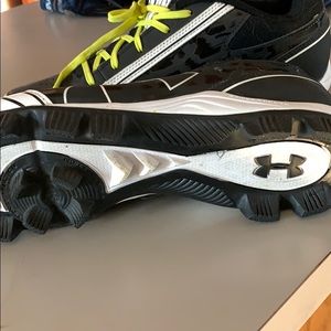 Under Armour Shoes - Cleats Under Armour Shoes - Cleats
